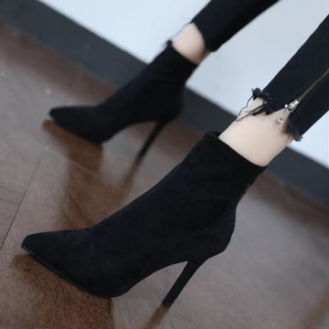 性感秋季靴子小個子襪靴2025新款高跟馬丁靴拉鏈網紅尖頭細跟短靴