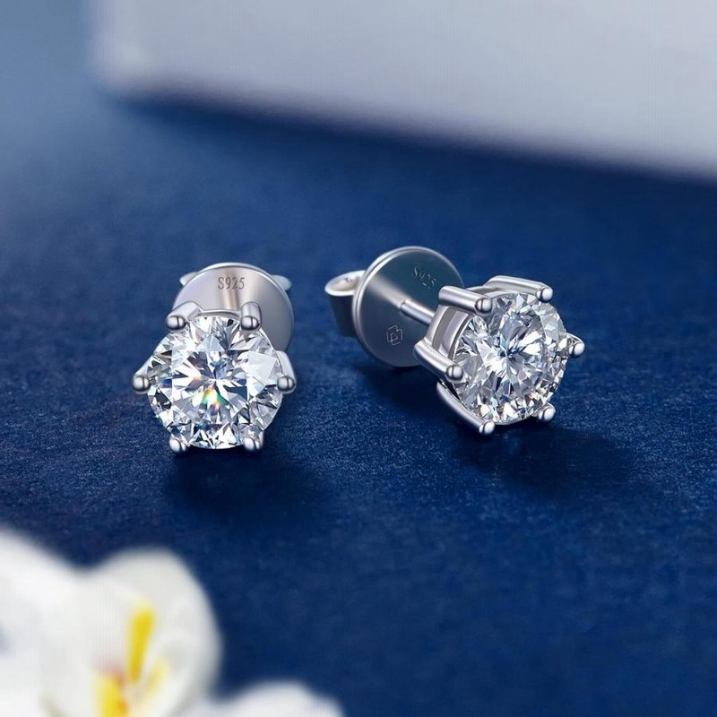 一粒 ピアス メンズ モアサナイト 0.3ct シルバー925 スタッド