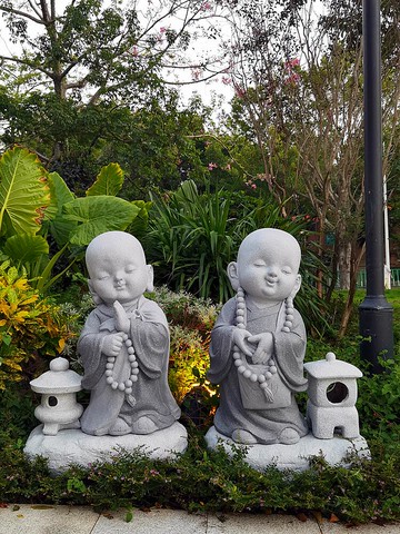 新中式庭院個性裝飾小和尚禪意擺件戶外枯山水景觀仿石雕佛像沙彌