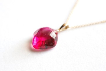 樹脂藝術 礦物項鍊・戀之炎