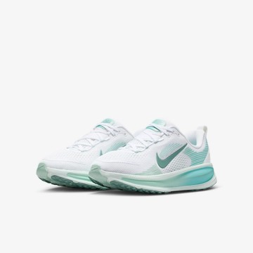 NIKE NIKE VOMERO 18 (GS) 中大童 跑步鞋 HQ2157106