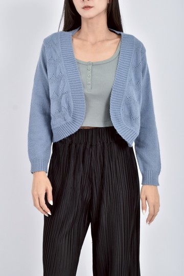 (S) lucky girl質感針織鉤花設計短版藍色罩衫