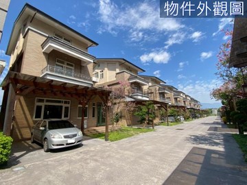 宜蘭市文風翠庭獨棟櫻花美景集村農舍｜宜蘭縣宜蘭市南橋三路