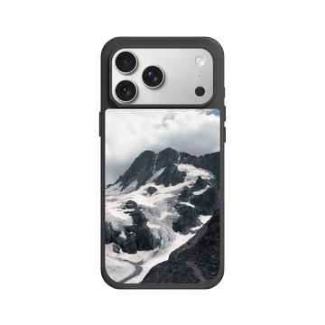 iPhone 17 Pro Max SolidX 黑 - LOOK！多看我一眼 LOOK! Nature Seeks Attention - 大自然的傑作（埃克蘭）