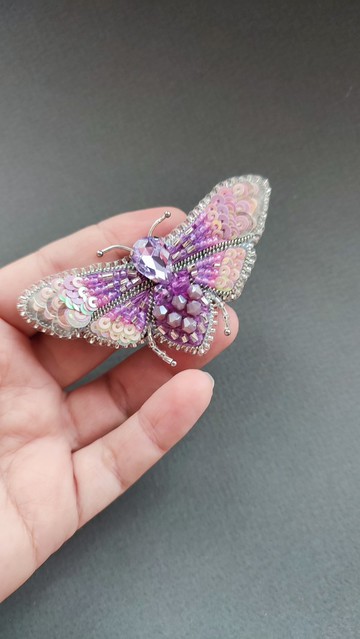 紫色紫水晶蛾胸針  蝴蝶昆蟲珠寶珠繡胸針  螳螂胸針