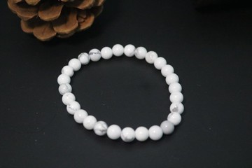 白松石手串天然石手鏈優雅氣質款自然紋理