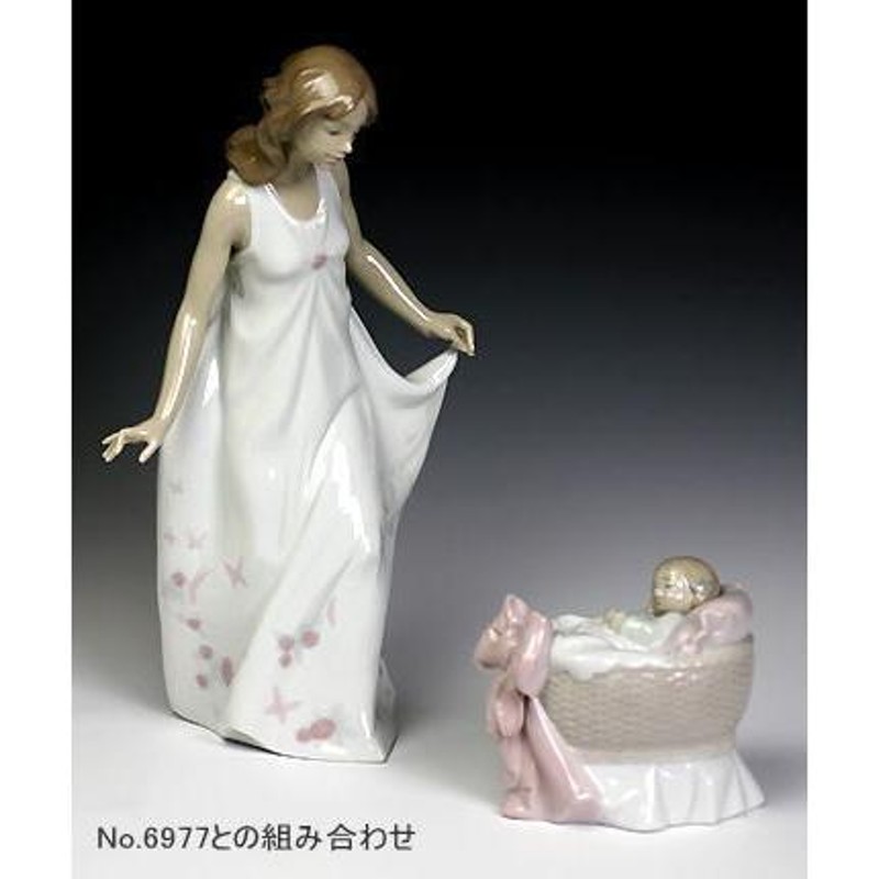 リヤドロ（Lladro リアドロ 陶器人形 置物） ファミリー 素敵なママ#ldr-6975 | LINEブランドカタログ