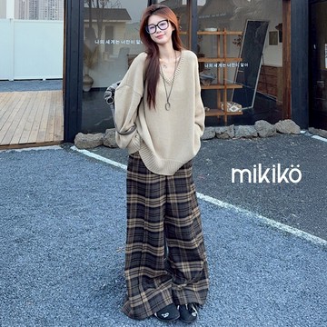 美木子｜針織上衣 針織毛衣｜V領慵懶長袖毛衣【T101140】套頭毛衣 保暖上衣 針織衫 針織長袖 日常穿搭 素面針織