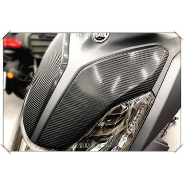 彩貼藝匠 火鳳凰 FNX 125 前殼雙小盾貼（一對）卡夢 仿真鍛造碳纖維 車膜 貼紙 防刮 遮傷 機車貼紙
