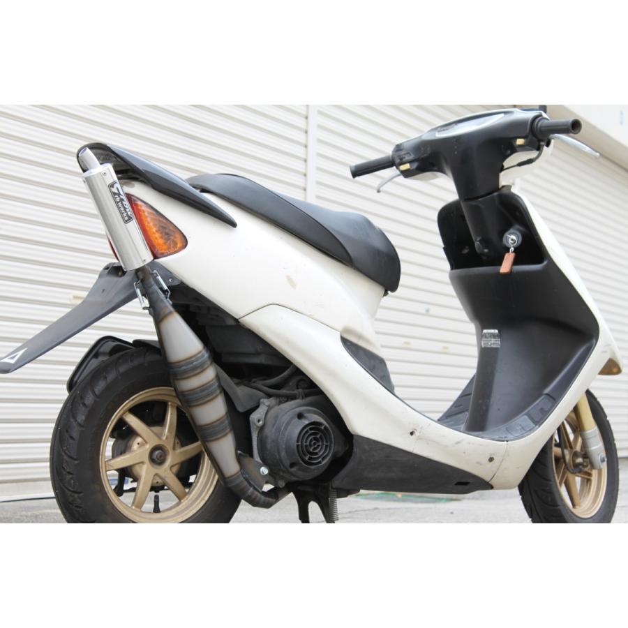 バイクライブDio．ｚｘAF35専用チャンバー新品未使用の出品です。