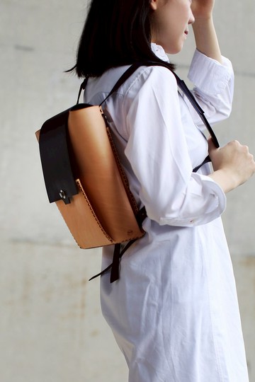 Nerdy Mini_自由組裝植鞣皮革後背包【本藍配色】