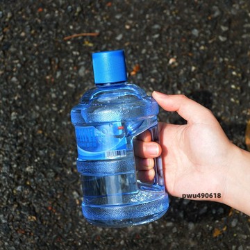 臺灣出貨 網紅迷你水桶杯港風小巧塑料水杯可愛便攜學生奶茶杯運動水壺防漏 運動水壺 水桶杯 學生水杯 戶外水杯