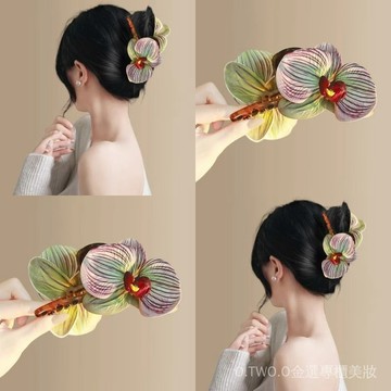 【臺灣出貨】汀蘭花香~國風抓夾女新款高級感鯊魚夾子氣質髮夾高顔值旅行頭飾 MQJR