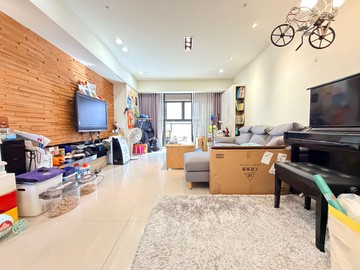 阿銘嚴選｜專任⭐光之建築⭐入門玄關大三房+平車｜台中市北屯區崇德十一路