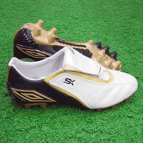 スペシアーリHG ホワイト×ブラック 【UMBRO|アンブロ】サッカー