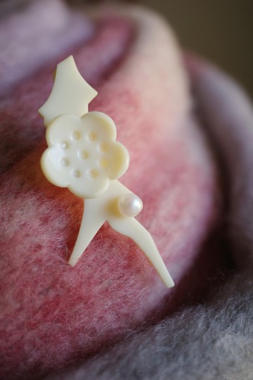 古董氣質古典梅花珍珠領帶針別針帽針 A9