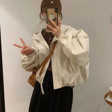 【台灣出貨】學院風連帽外套女秋季爆款寬鬆休閒白搭防風防寒風衣外穿夾克 風衣 衝鋒衣 防風 外套 上衣 女裝 防風外套