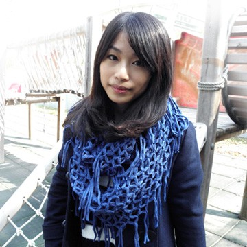 【Lus.G】韓風暖色系針織網格泂脖圍款共4色-深藍AMT-48