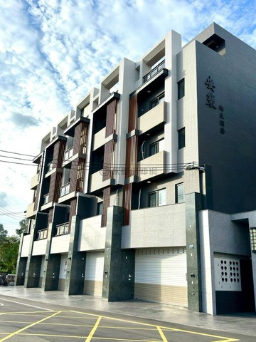 烏日全新完工臨路大別墅多戶可選｜台中市烏日區溪南路二段