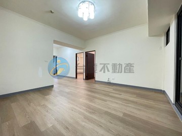 大樓050-鳳山福人居華夏翻新大三房+平車｜高雄市鳳山區南江街