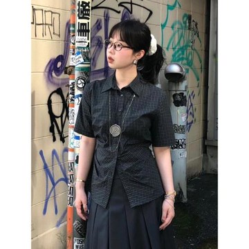 復古收腰正肩格子短袖襯衫女夏季新款設計感小眾修身掐腰襯衣上衣