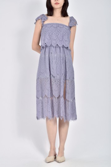 加購優惠(S) 質感蕾絲雕花無袖藍色洋裝