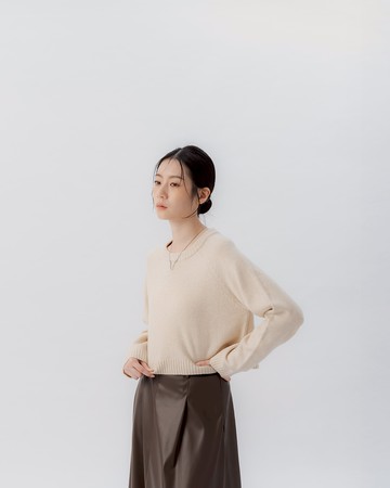 質感花紗設計短版針織毛衣-杏