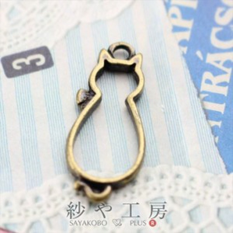 レジン空枠 小さな猫 約27 8x11 8mm 金古美 1個 ねこ ネコ キャット Cat フレーム アクセサリーパーツ ハンドメイド素材 埋め込み 通販 Lineポイント最大1 0 Get Lineショッピング