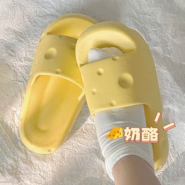 臺灣現/🎀涼拖鞋 拖鞋 拖鞋女奶酪拖鞋女夏季家居室內踩屎感厚底學生宿舍洗澡防滑外穿涼拖鞋女