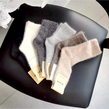 正韓羊毛襪 美麗諾羊毛 中筒襪 羊毛襪 保暖襪 登山襪 冬襪 厚毛襪 抗寒襪 日系襪 雪地襪 台灣出貨 台灣賣家