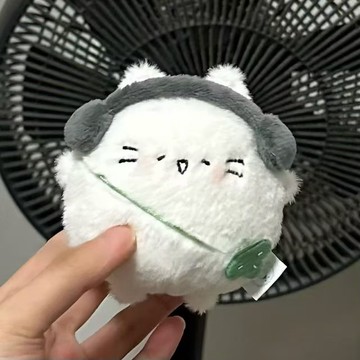 台灣現貨💡可愛胖嘟嘟 小貓蛋 娃娃 四葉草 小貓 貓貓娃娃 玩偶 毛絨掛件 包包吊飾 萌書掛件 鑰匙扣 可愛掛件 禮物