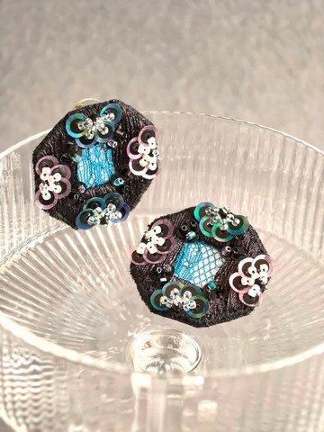 八角仿螺鈿法式刺繡耳釘 | 原創設計