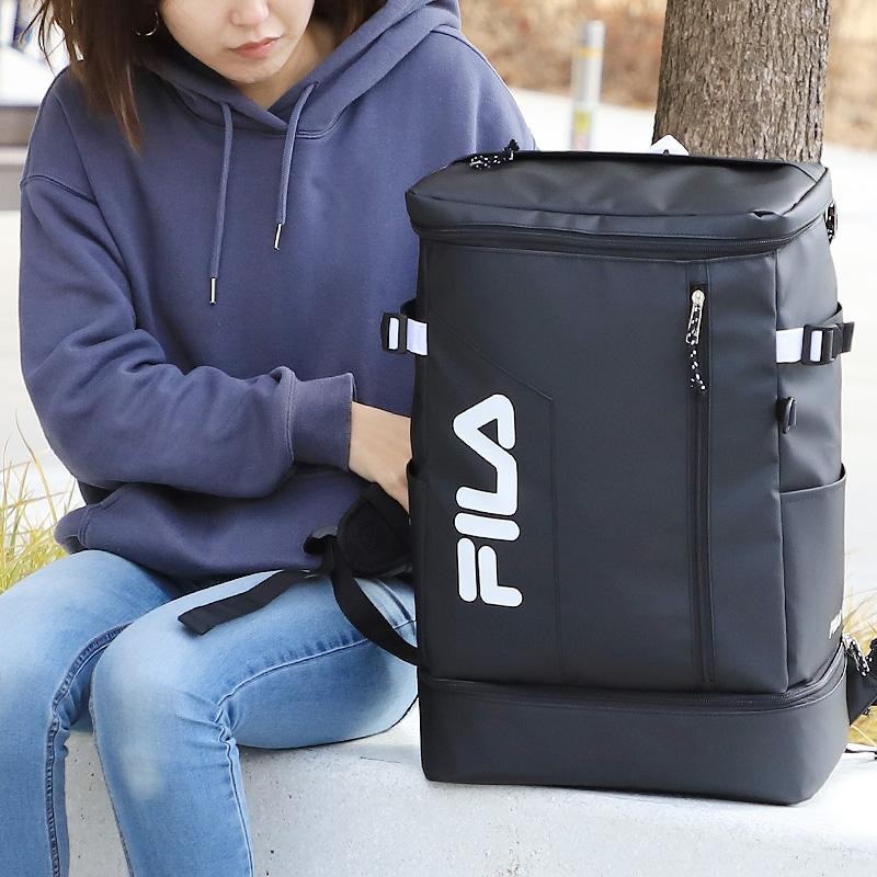 FILA フィラ サイン スクエアリュック デイパック リュックサック