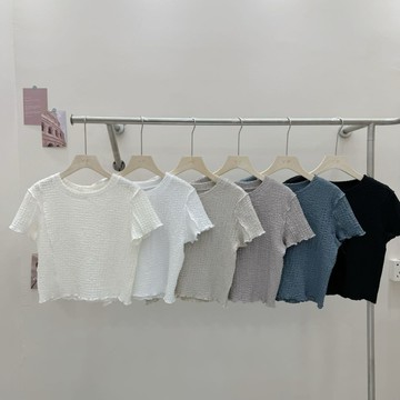 Limitx_！現貨！木耳邊設計上衣#2177