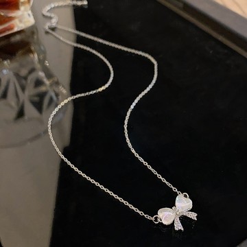 【粉紅菲菲】輕奢小眾蝴蝶結項鍊女ins潮超仙百搭氣質小清新鈦鋼鎖骨鏈 99-0971