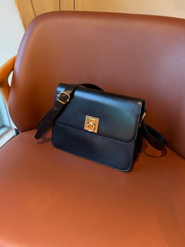 CELINE 復古 1990s Gancini 經典光滑牛盒皮單肩包 黑色