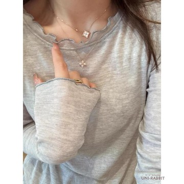 法式灰色木耳邊長袖正肩t恤女早秋高級感內搭打底衫短款修身上衣女生休闲宽松百搭上衣女生长袖上衣