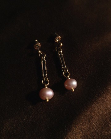 淡水珍珠垂墜耳環 - 進口珠【限量】