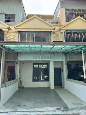 五期大墩商圈．大業國中旁孝親房前院車庫別墅｜台中市南屯區大墩十四街