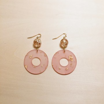 復古粉紅櫻花珠磨砂金箔圈圈耳環