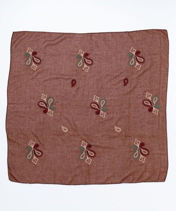 【熱門預購】摩登圖紋方巾 (三色) CYWP5833