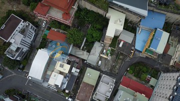 鳥松澄清湖｜需整理｜稀有大地坪靜巷庭院宅｜高雄市鳥松區山腳路