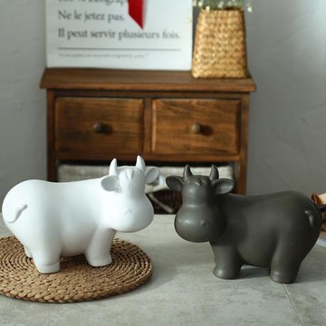 北歐簡約黑白卡通牛動物擺件家具擺設家居裝飾精致陶瓷禮物工藝品