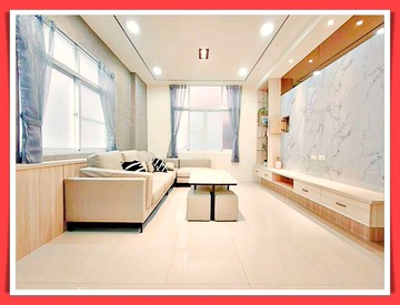 瑞隆商圈翻新透天｜高雄市前鎮區崗山西街