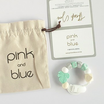 客製化 23公分 9顆 QING 楓葉 奶嘴鏈