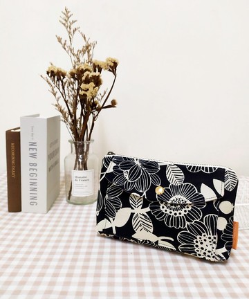 月光系列化妝包/收納包/手作/萬用包/黑白花樣款