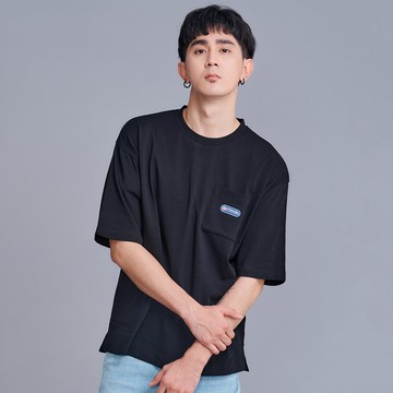 【OUTDOOR】Oversize 口袋T恤-黑色 ODT003BK (ODCLO)