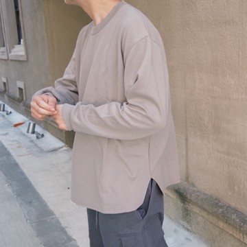 【AMERO】男女款 圓領長袖T恤 圓弧下擺 太空棉落肩