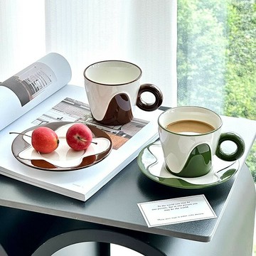 批發黑白波浪紋陶瓷咖啡杯蝶套裝釉下彩工藝馬克杯拿鐵杯子輕奢風