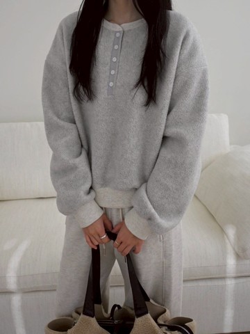 暖霧系熊熊絨・親膚半襟排扣上衣